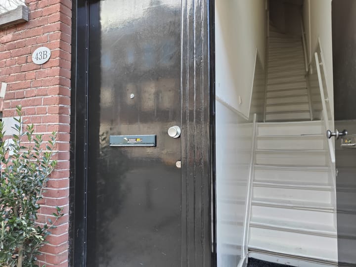 Photo 10 of Watergeusstraat 43-A02