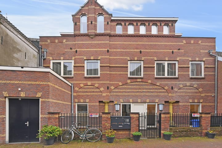 Foto 1 van De Vlouw 1-C1