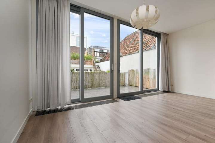 Foto 11 van De Vlouw 1-C1