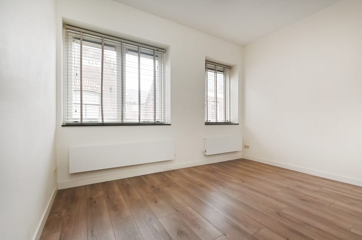 Foto 20 van De Vlouw 1-C1