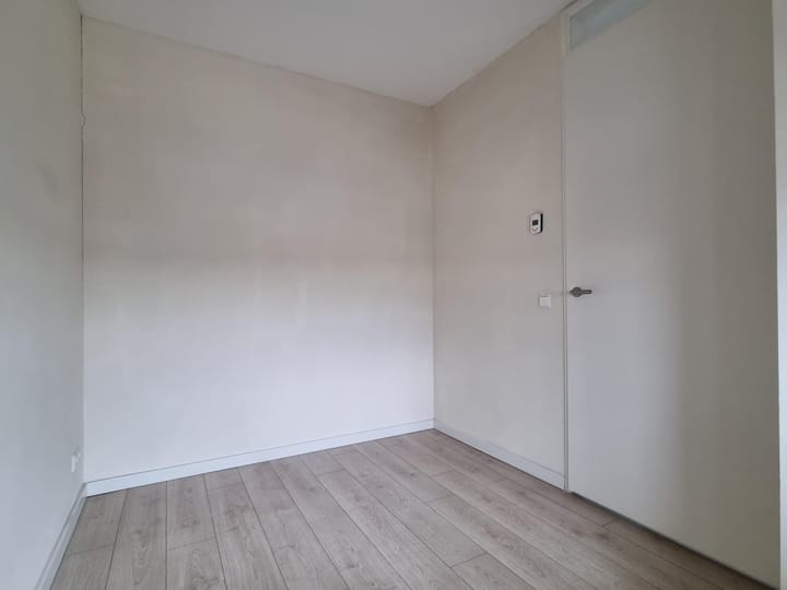 Foto 5 van Beneluxweg 65