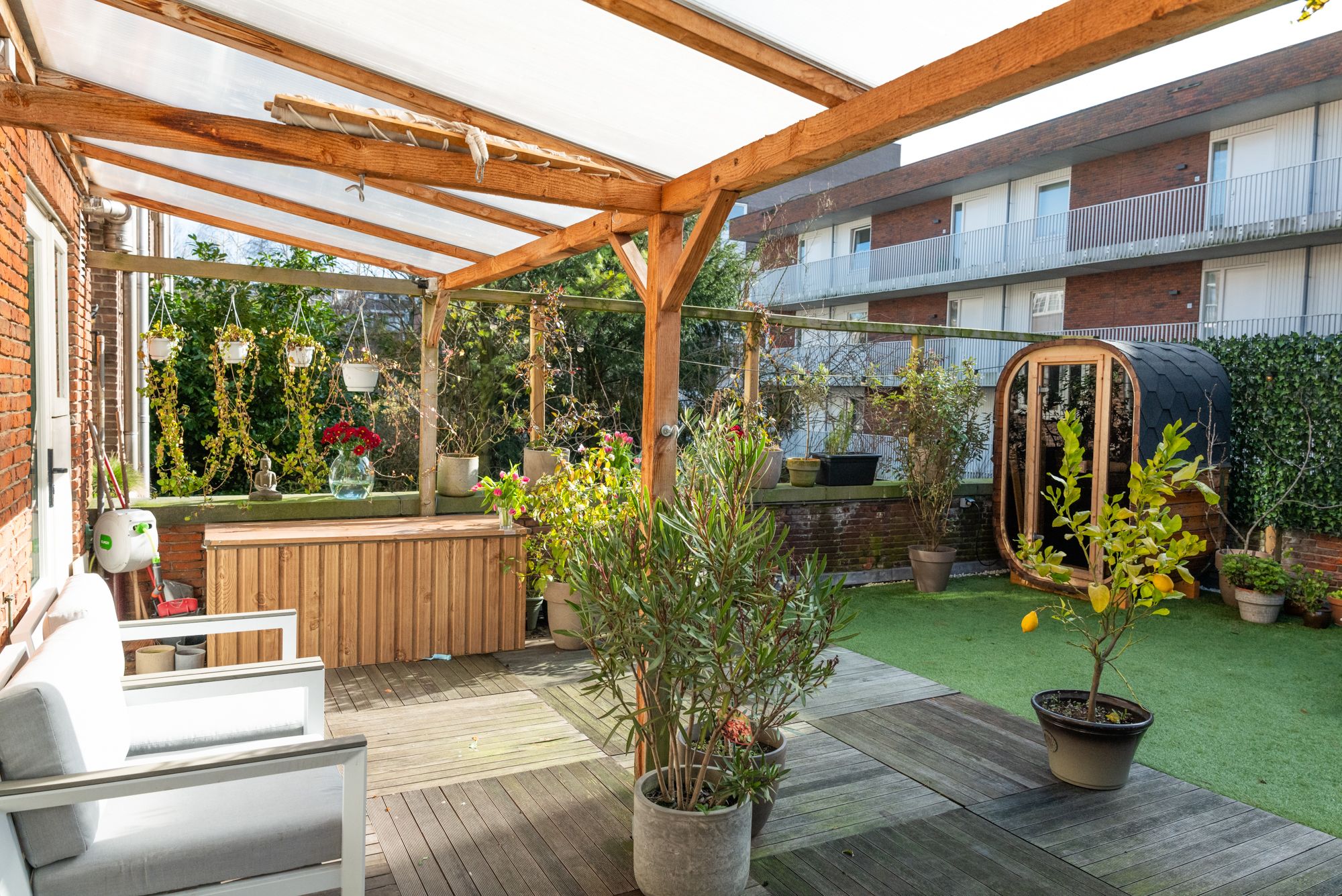 Foto 36 van Surinameplein 25-1