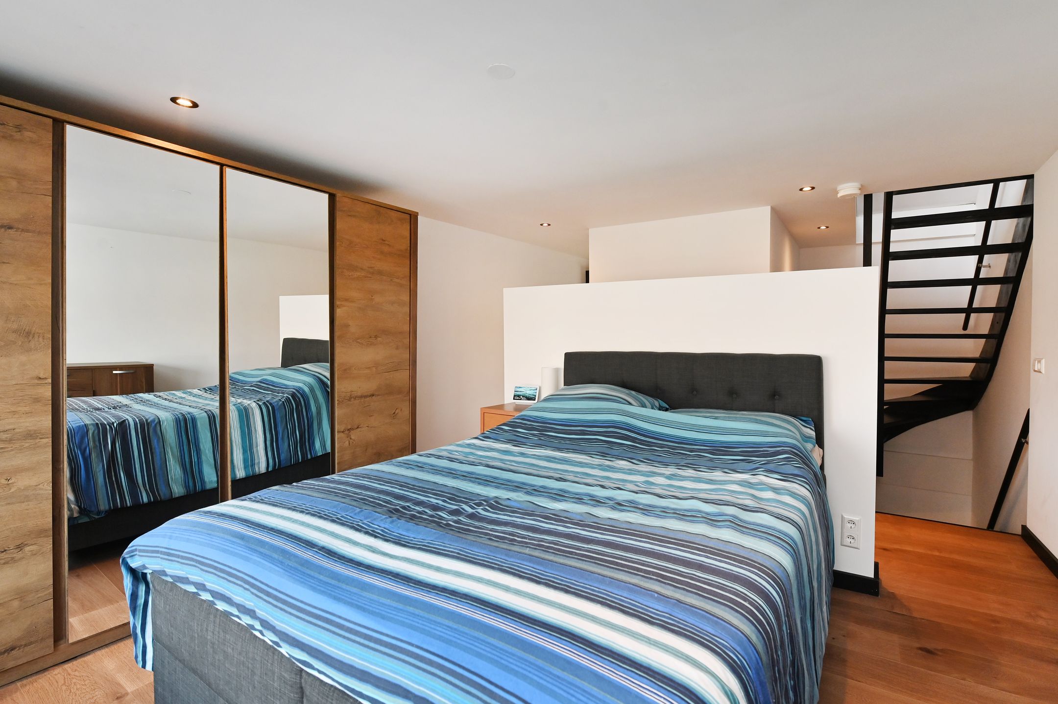 Foto 24 van Julianalaan 29