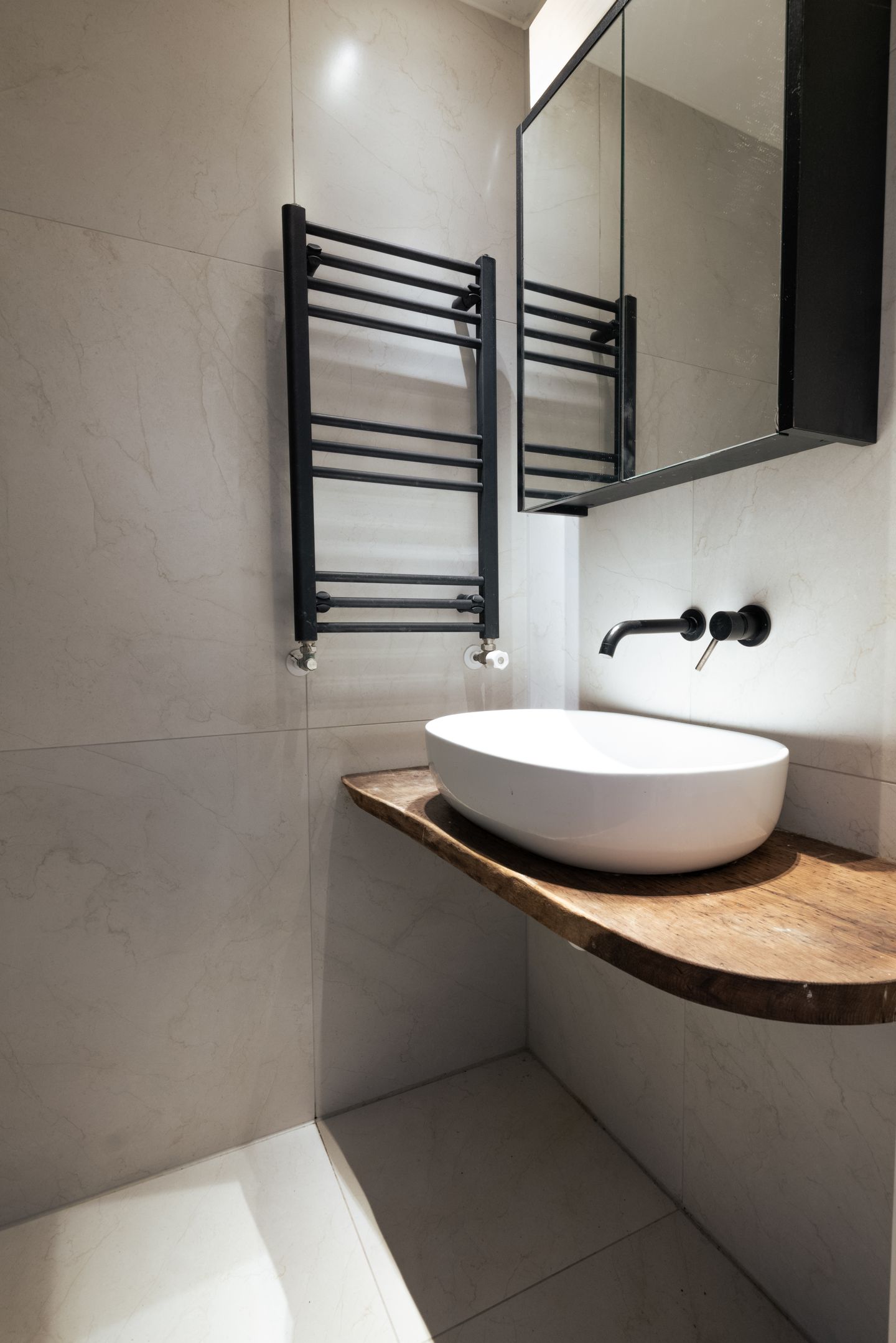 Foto 44 van Surinameplein 25-1