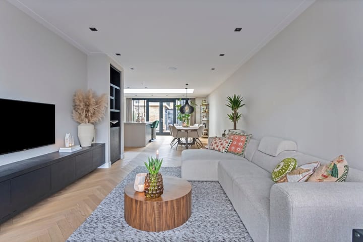 Photo 7 of Van Beyerenstraat 5