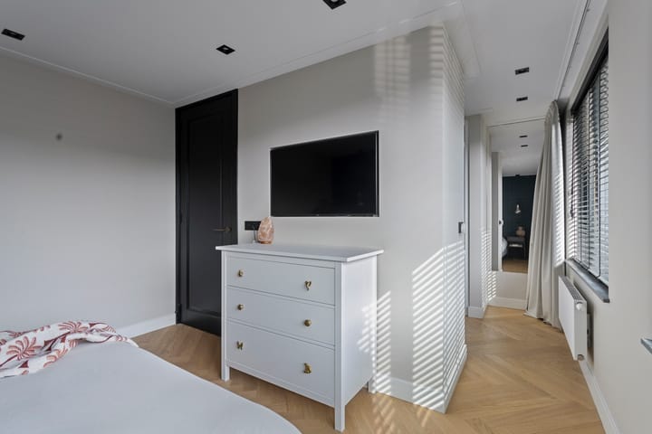 Photo 20 of Van Beyerenstraat 5