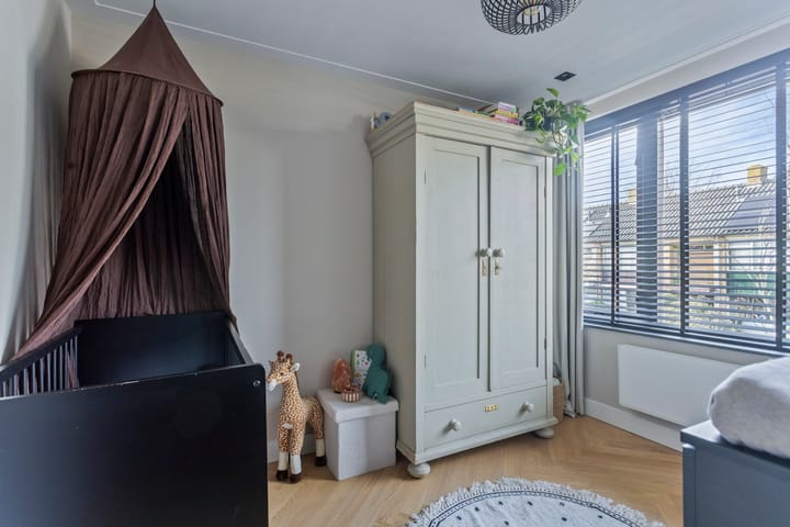 Photo 24 of Van Beyerenstraat 5