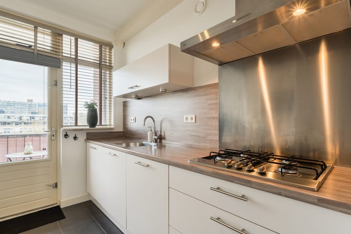 Foto 16 van Troelstrastraat 22