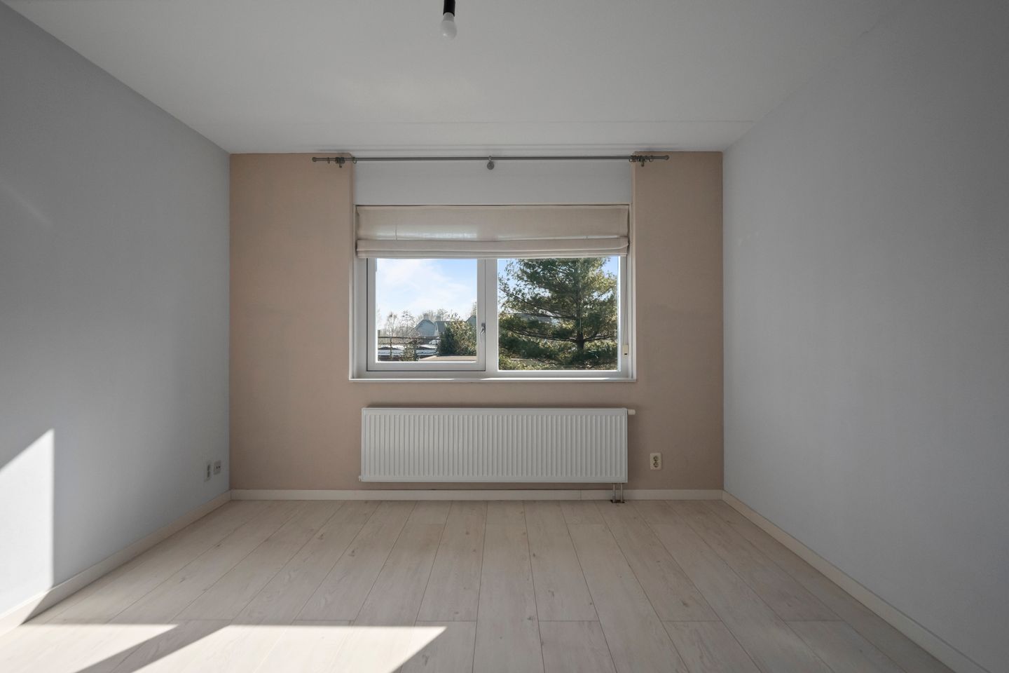 Foto 14 van Mering 77