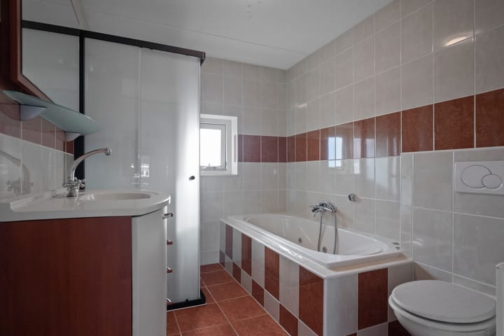 Foto 16 van Mering 77