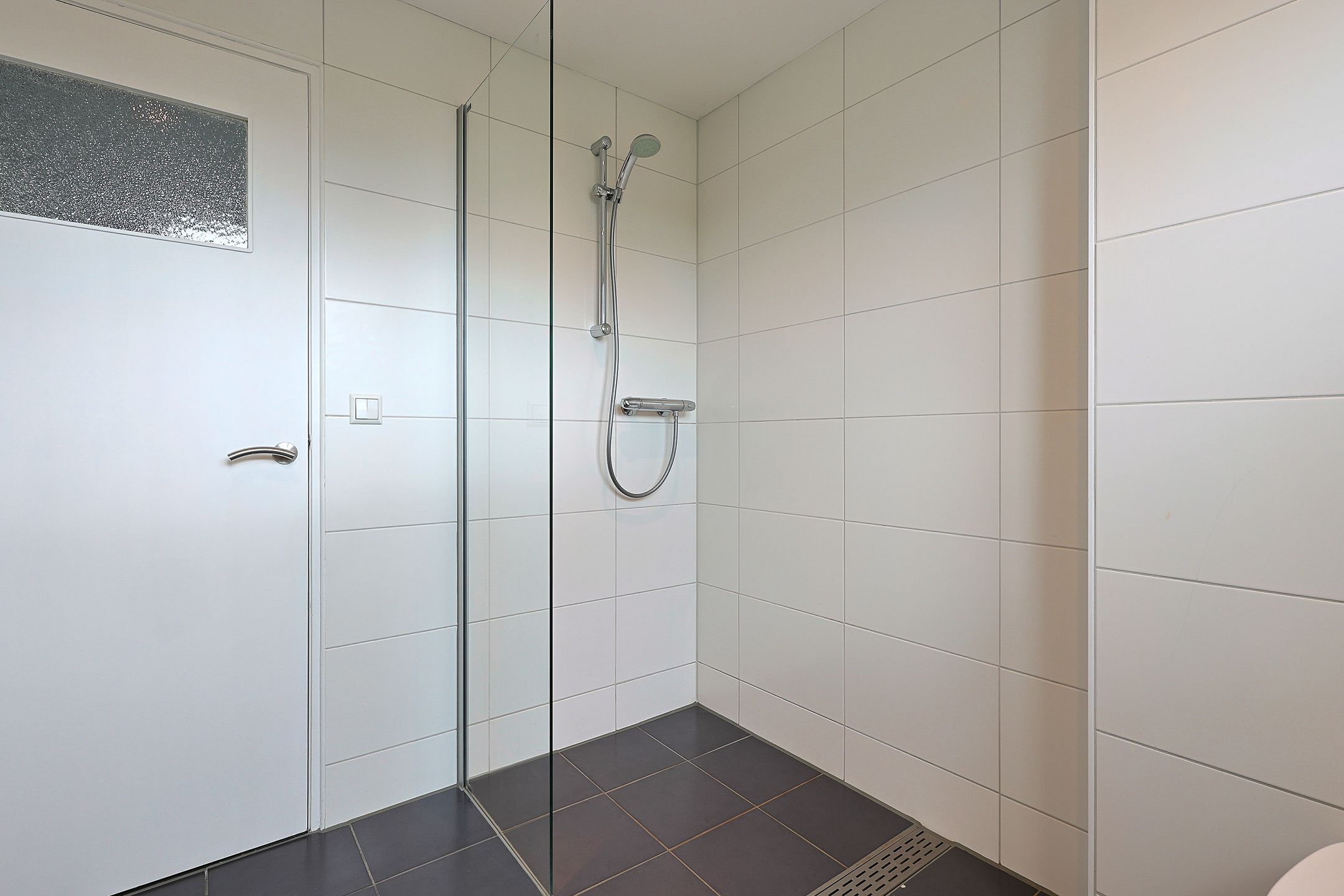 Photo 15 of Droonecampstraat 24