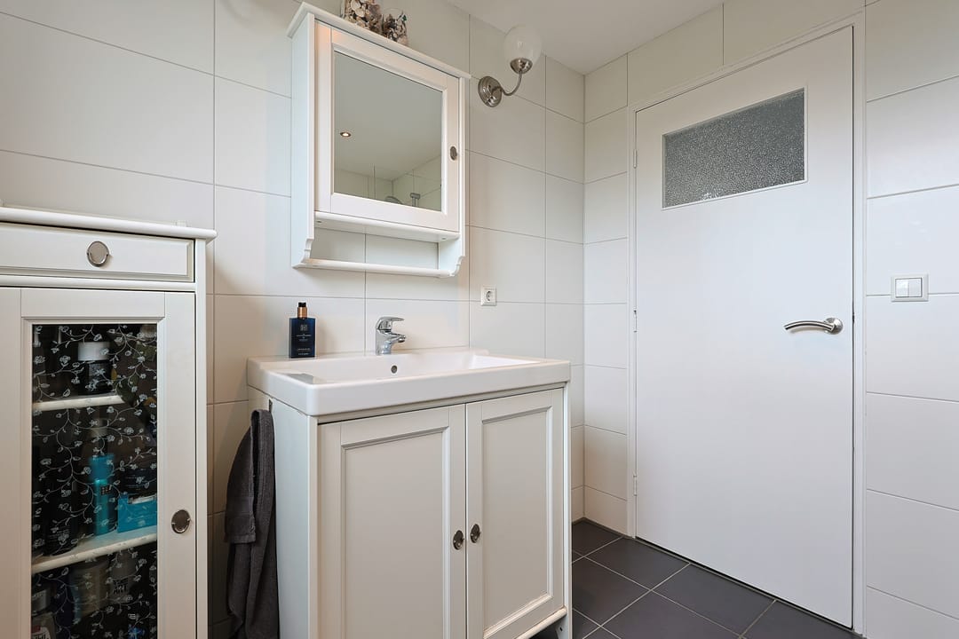 Photo 16 of Droonecampstraat 24