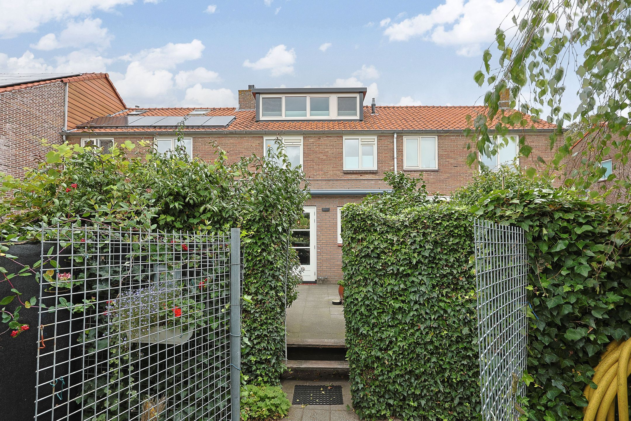 Photo 21 of Droonecampstraat 24