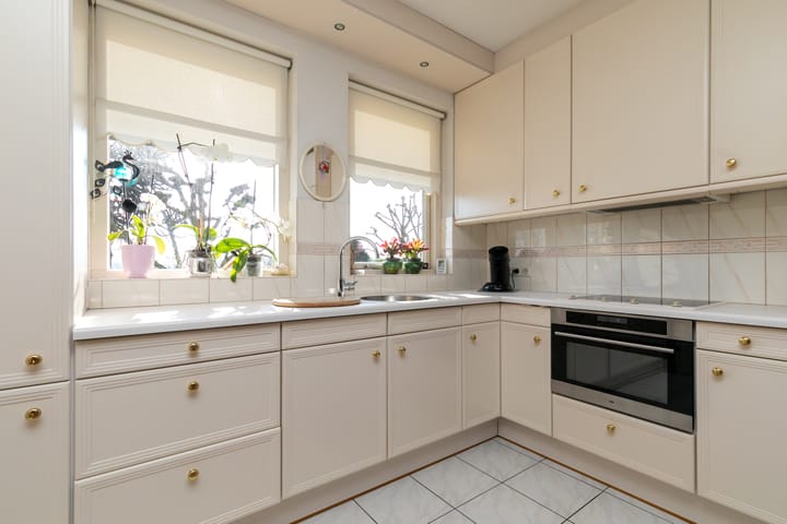 Foto 23 van Esdoornlaan 28