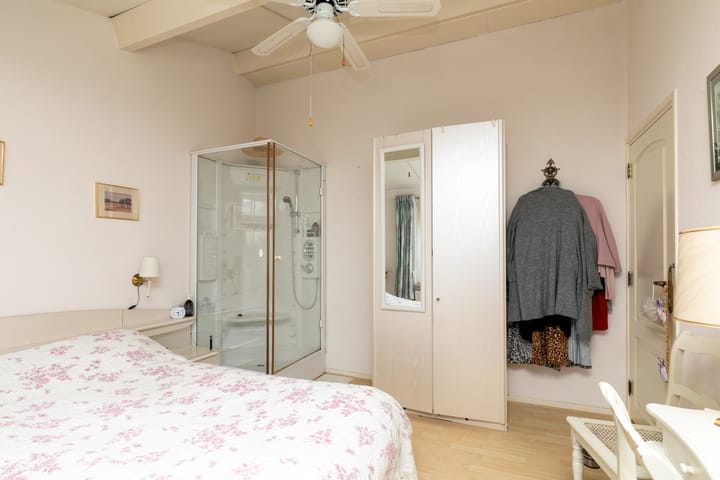 Foto 32 van Esdoornlaan 28