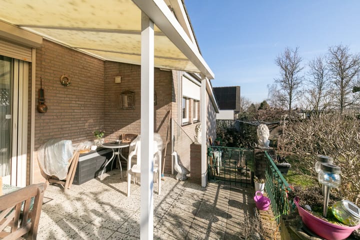 Foto 53 van Esdoornlaan 28