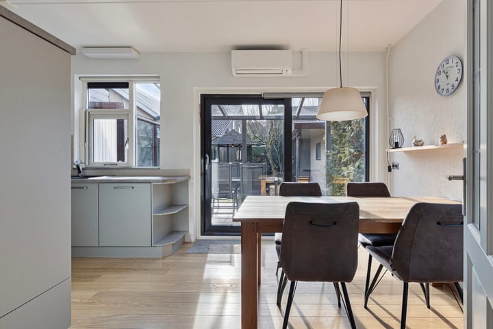 Foto 15 van Burgemeester Kneppelhoutplein 3