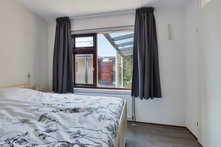 Foto 22 van Burgemeester Kneppelhoutplein 3