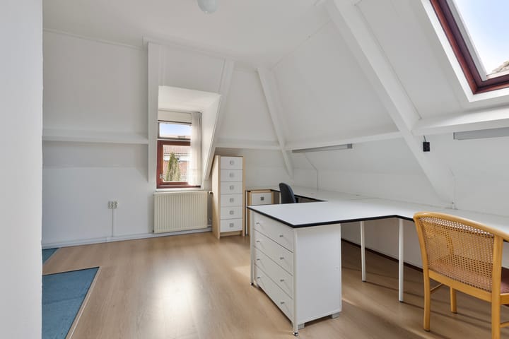 Foto 29 van Burgemeester Kneppelhoutplein 3