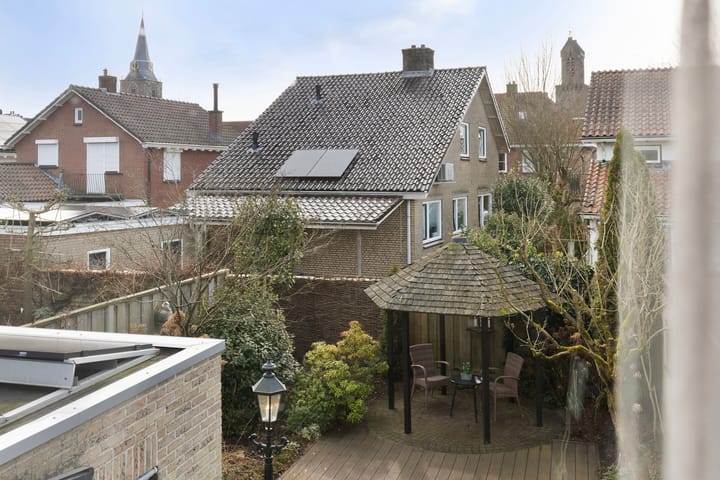 Foto 32 van Burgemeester Kneppelhoutplein 3