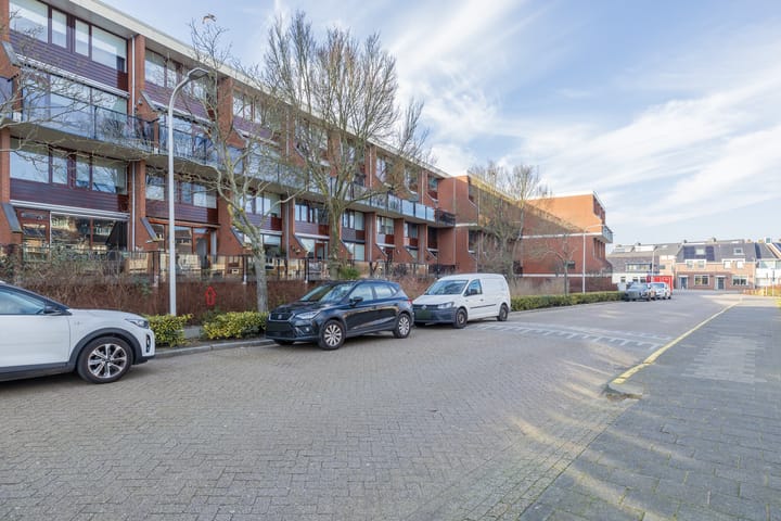 Foto 3 van Willy Sluiterstraat 77