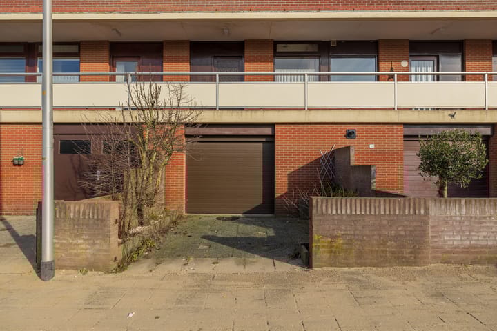 Foto 4 van Willy Sluiterstraat 77