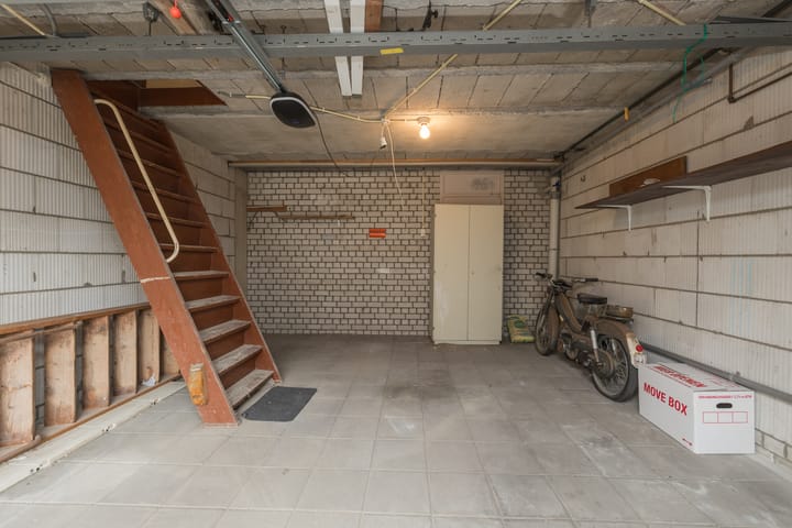 Photo 18 of Willy Sluiterstraat 77