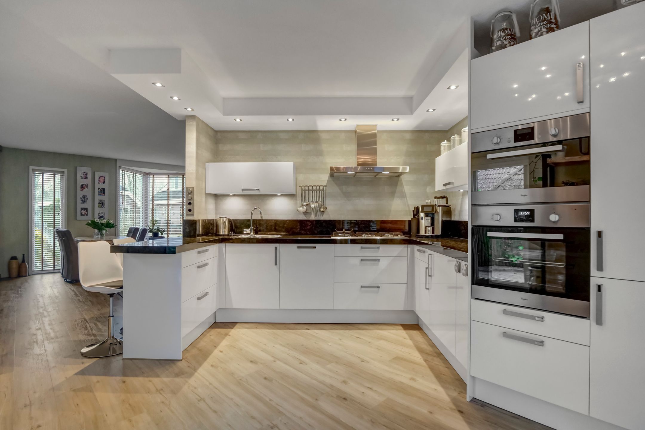 Photo 3 of Vermeerstraat 3