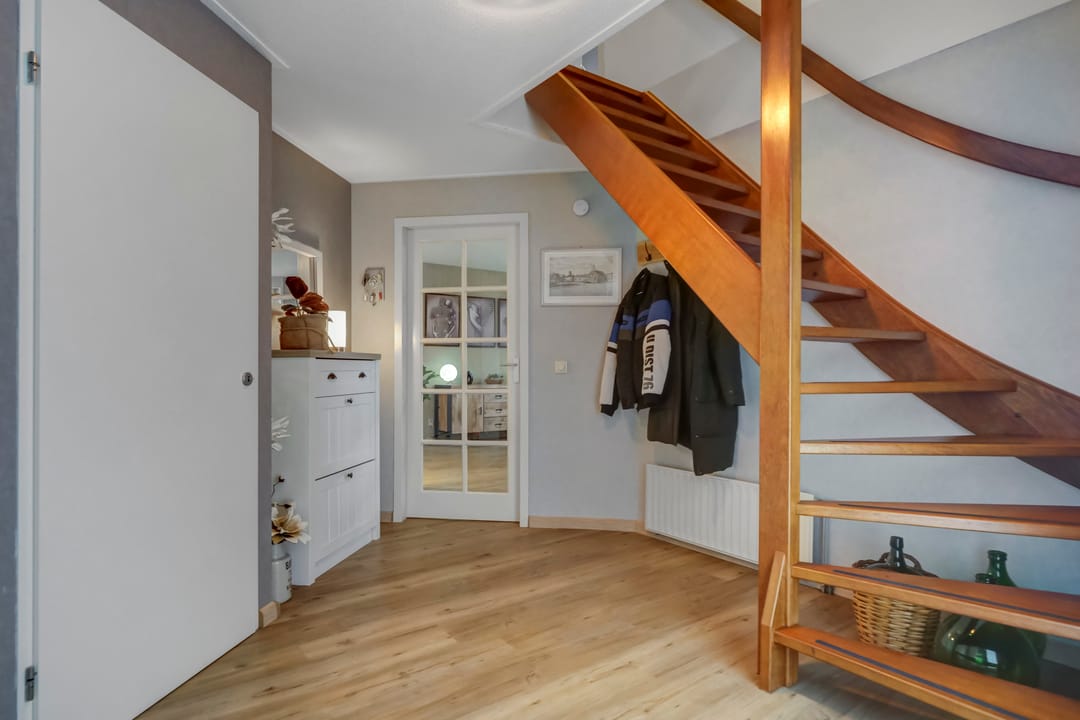 Photo 7 of Vermeerstraat 3