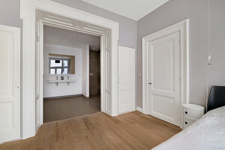 Foto 29 van Jacob van Lennepkade 13-2