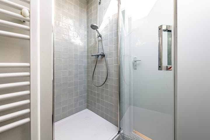 Foto 20 van van Bennekomweg 77