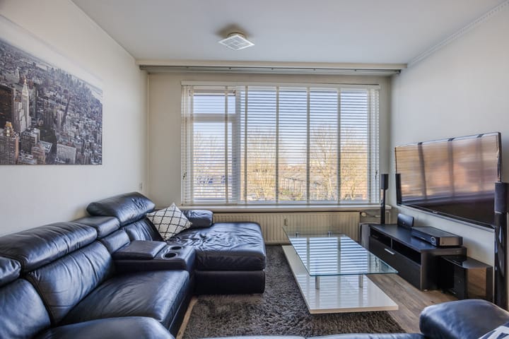 Foto 3 van Staringlaan 172