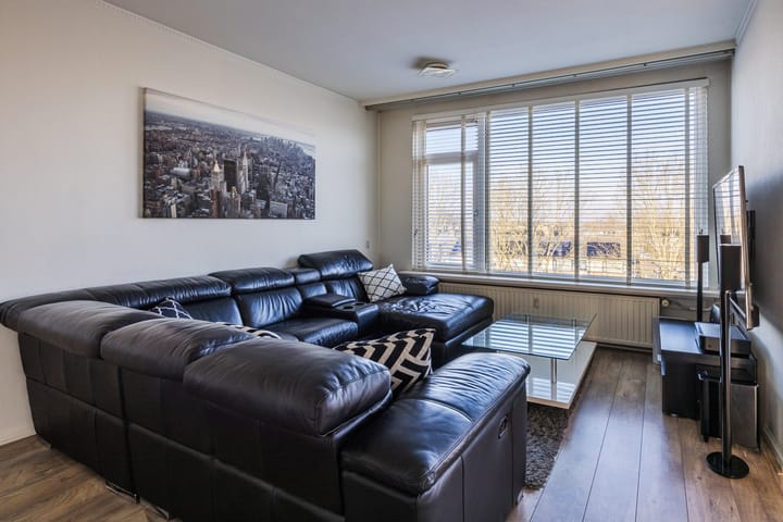 Foto 4 van Staringlaan 172