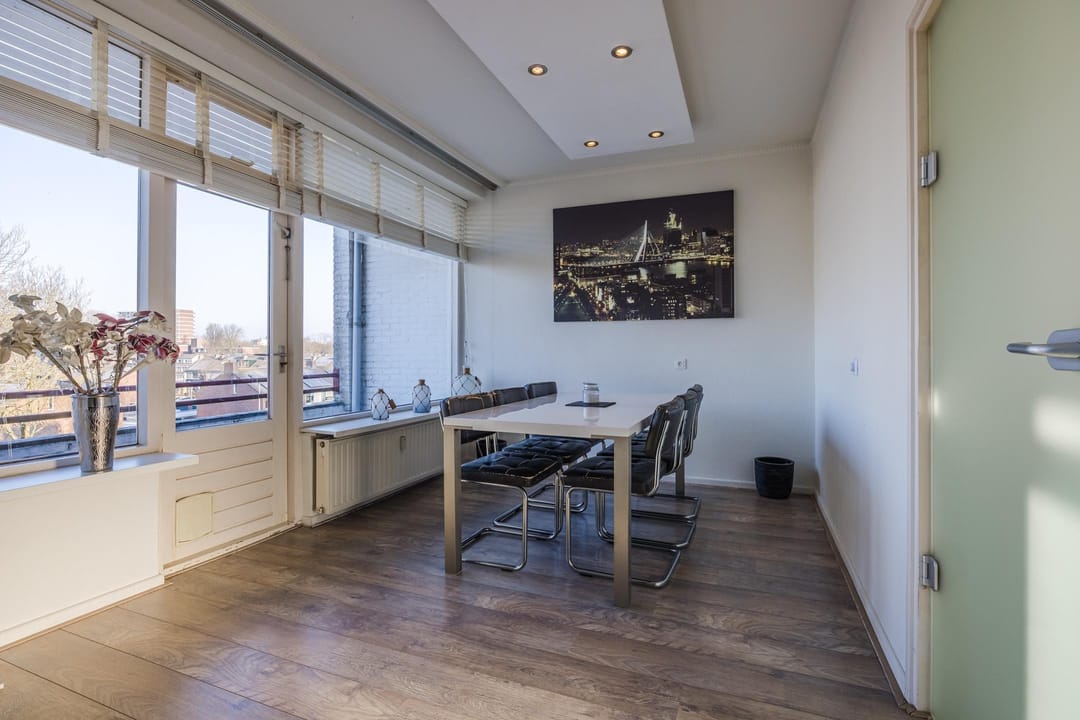 Foto 7 van Staringlaan 172