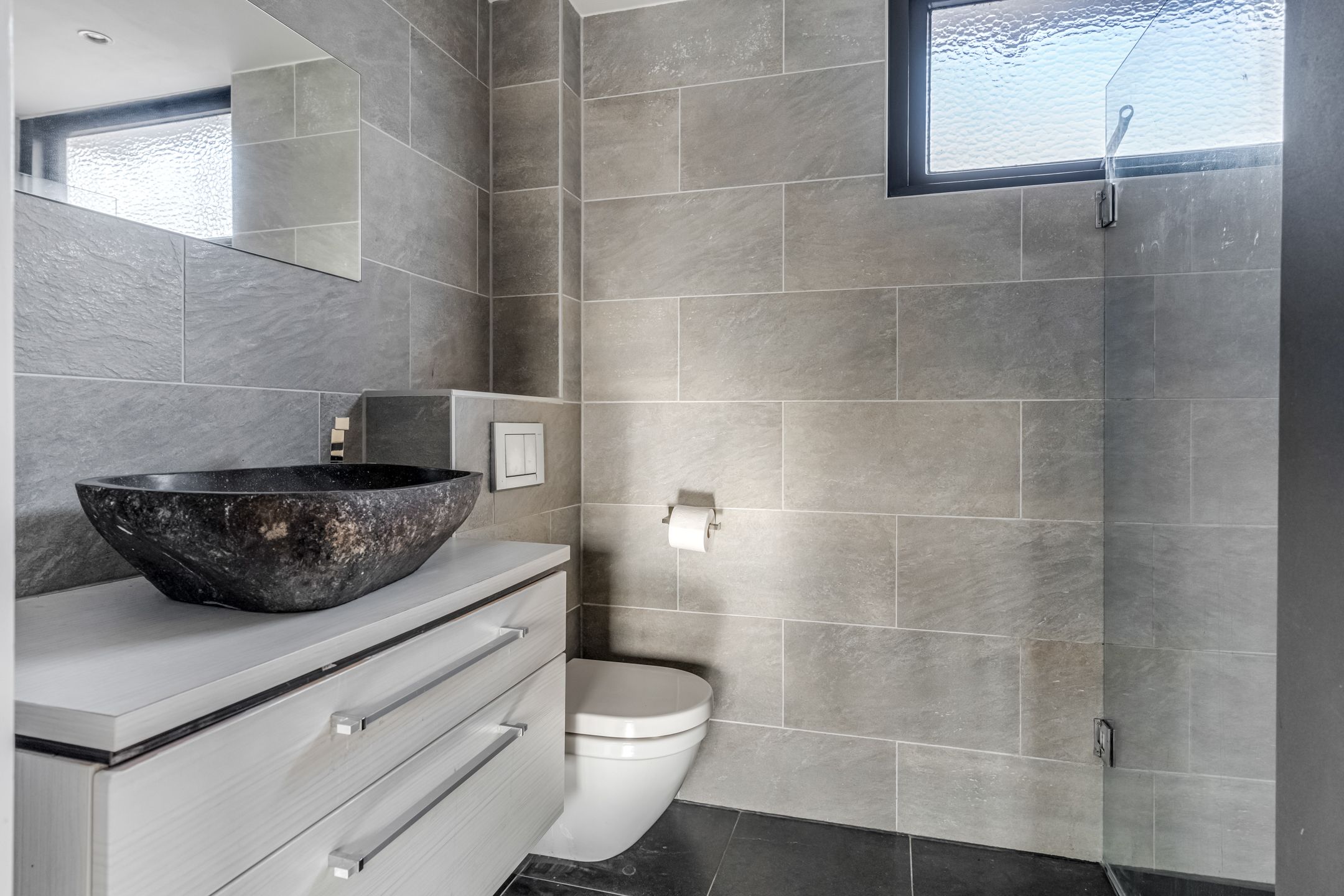 Foto 3 van Warmoesstraat 26