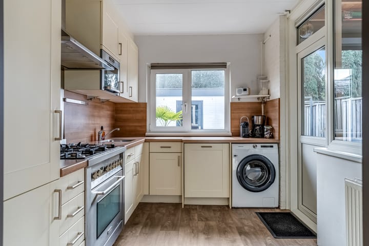 Foto 17 van Warmoesstraat 26