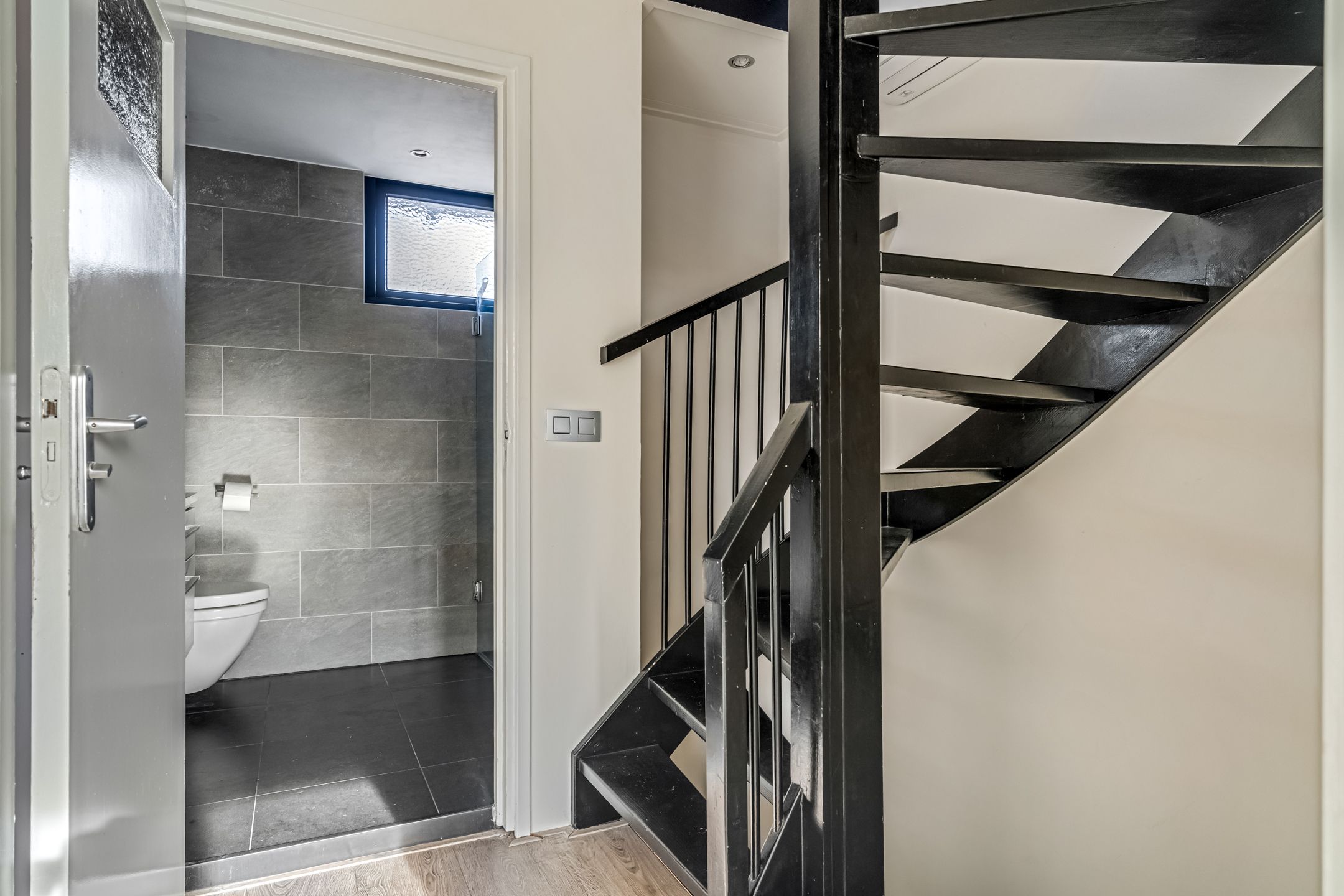 Foto 21 van Warmoesstraat 26