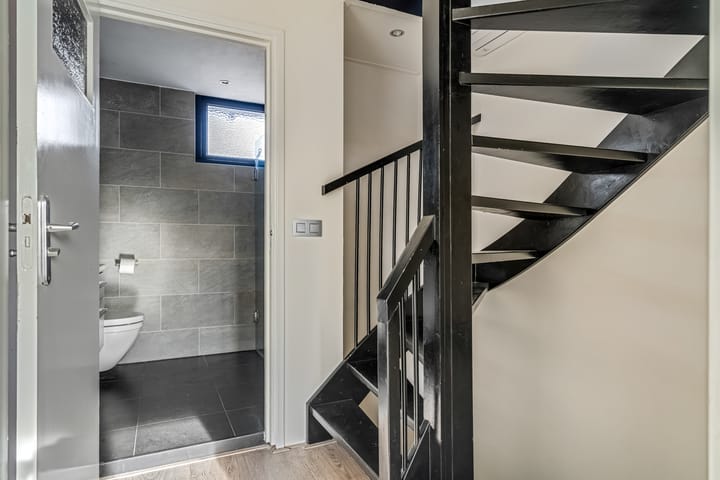 Foto 21 van Warmoesstraat 26