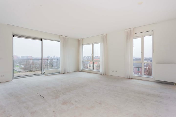 Foto 5 van Moerasvaren 137