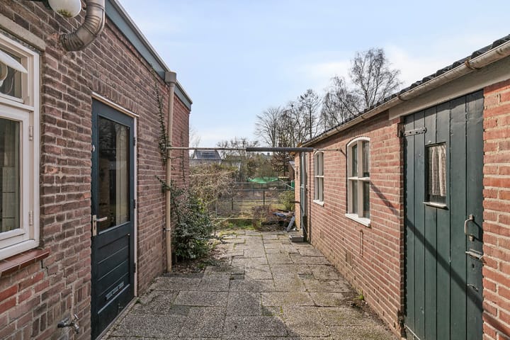 Foto 24 van Dorpstraat 46