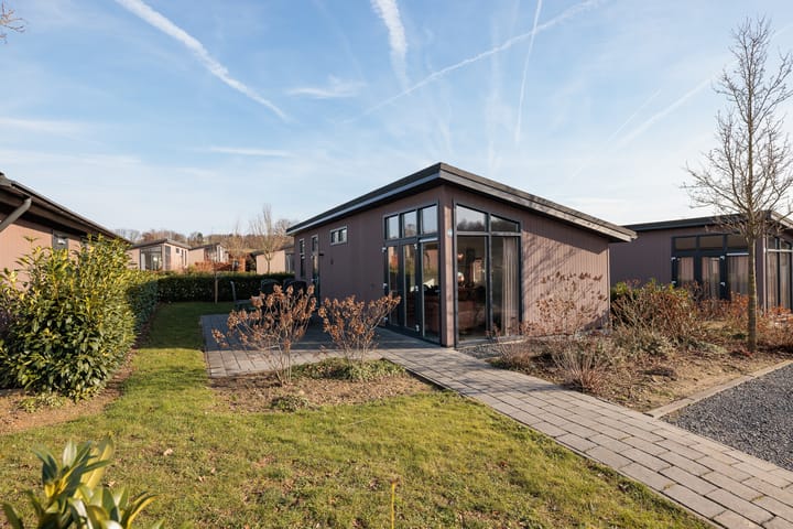 Photo 1 of Valkenburgerweg 128-301