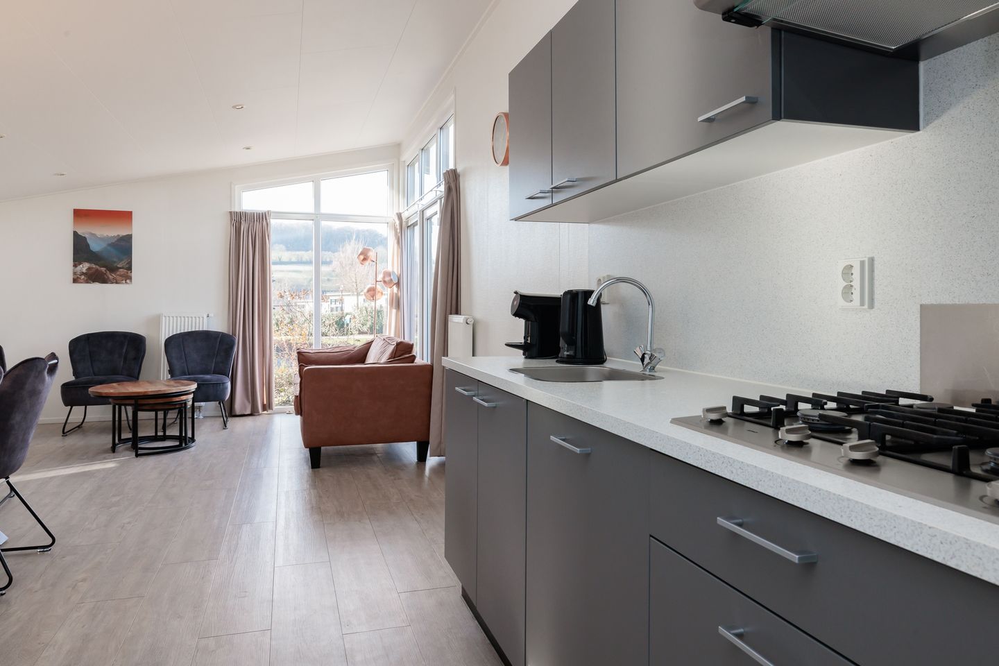 Photo 4 of Valkenburgerweg 128-301