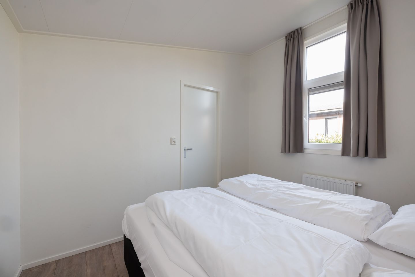 Photo 19 of Valkenburgerweg 128-301