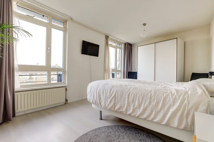 Foto 14 van Einder 33