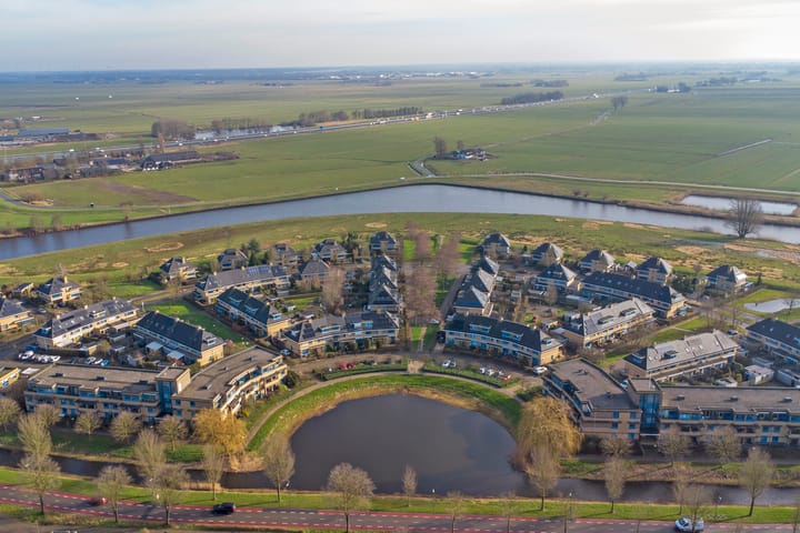 Foto 23 van Einder 33