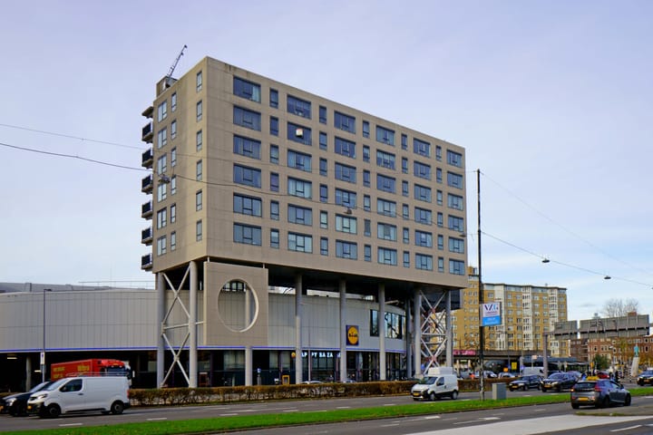 Foto 2 van Zuidplein 672