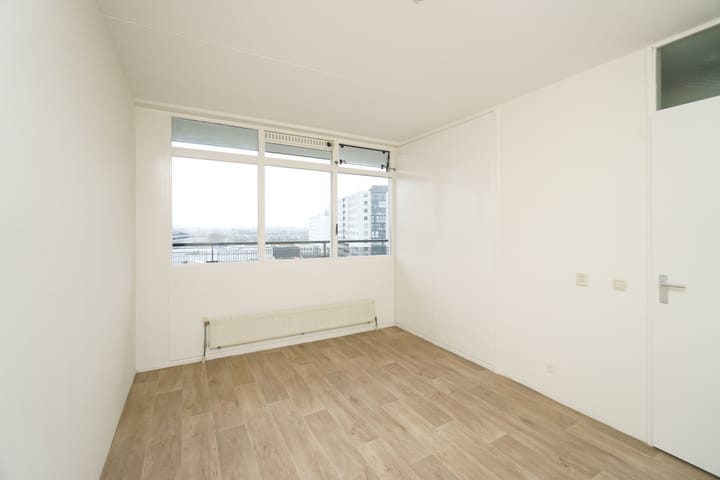 Foto 17 van Zuidplein 672