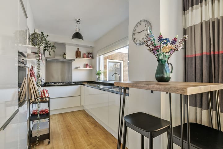 Foto 15 van Kerkweg 134