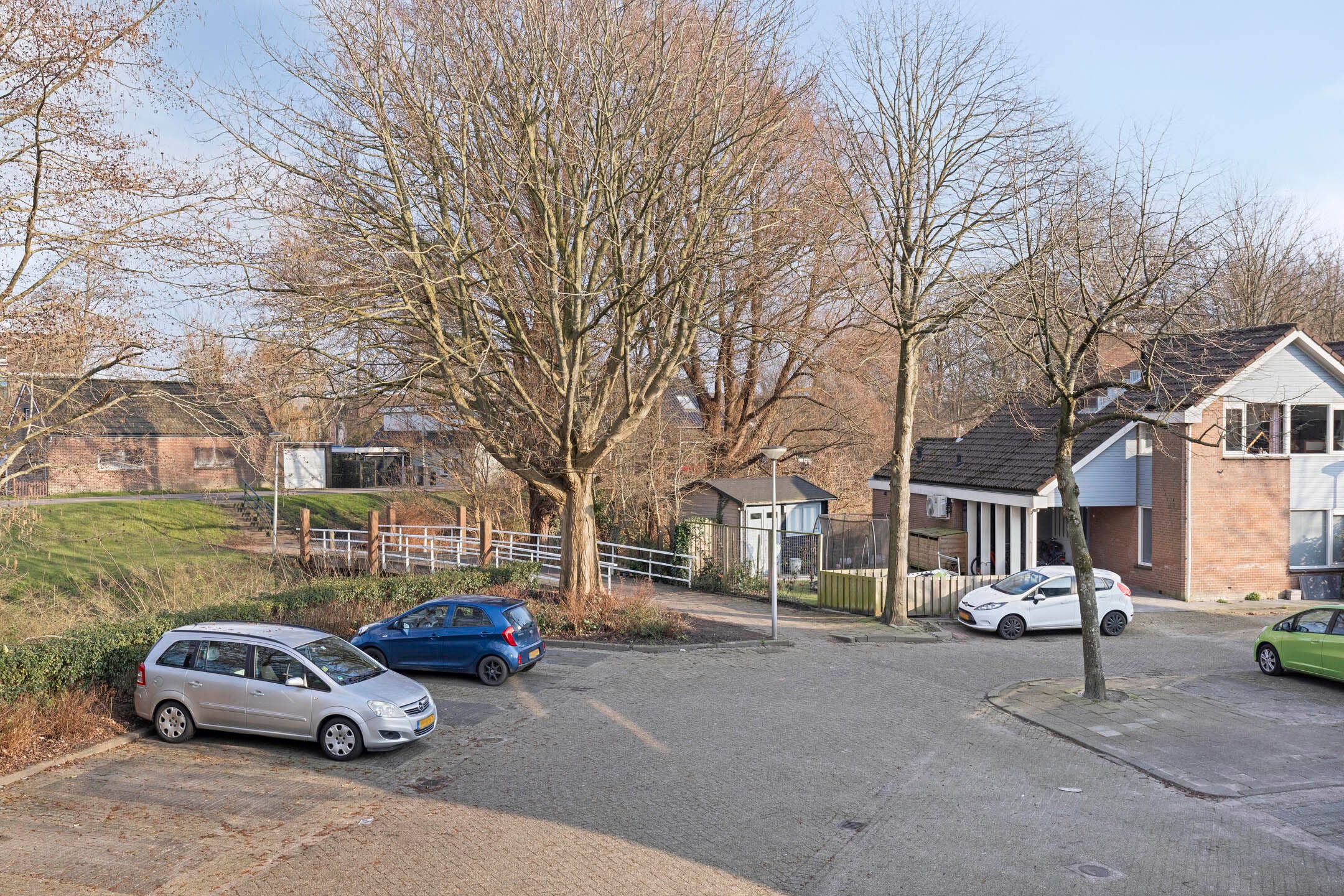 Foto 24 van Sering 132