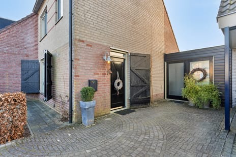 undefined main image